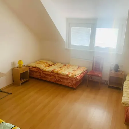 Hostel K&m&d *